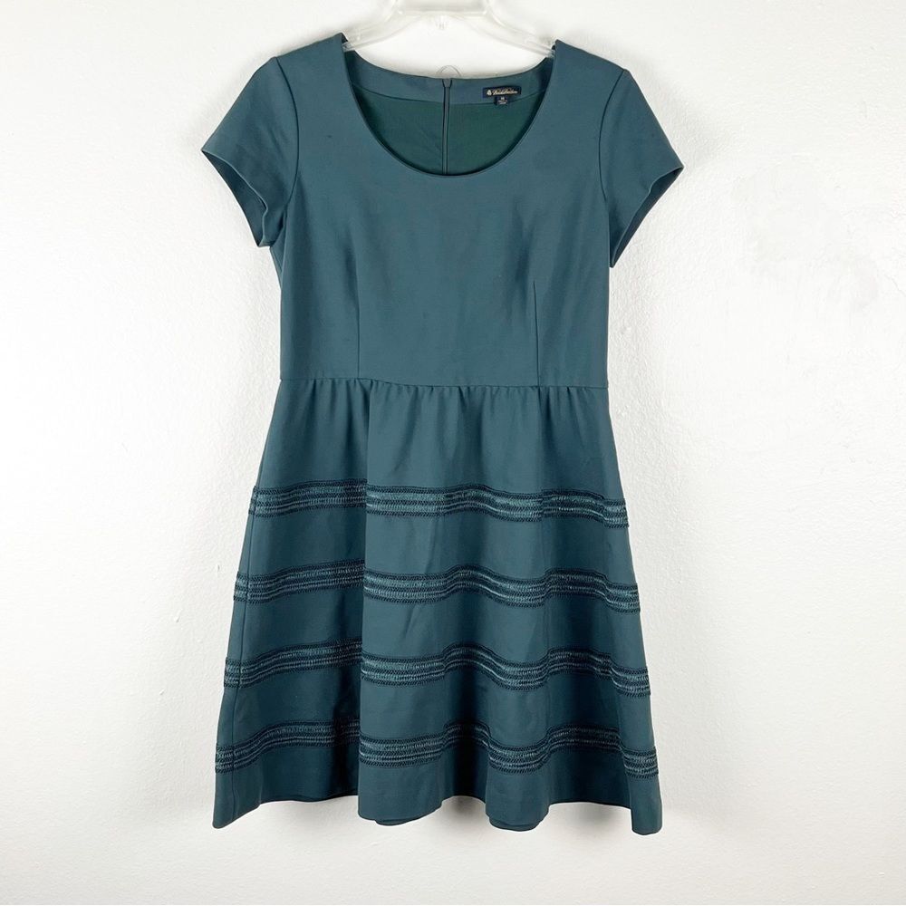 BROOKS BROTHERS Green Ponte Short Sleeves Textured Skirt Dress, Size 14